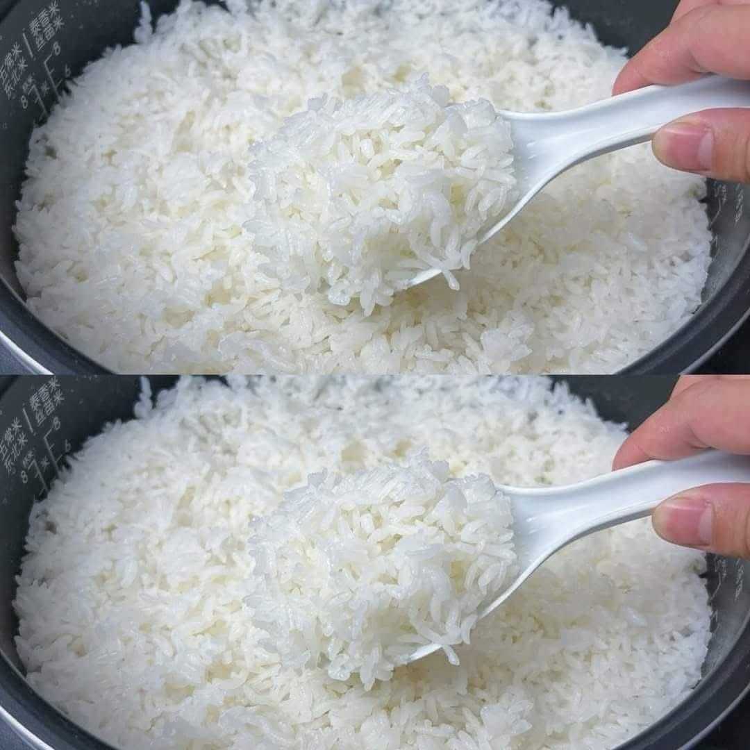 It is a big mistake to only add water to cook rice. Let me teach you the secret that the hotel does
