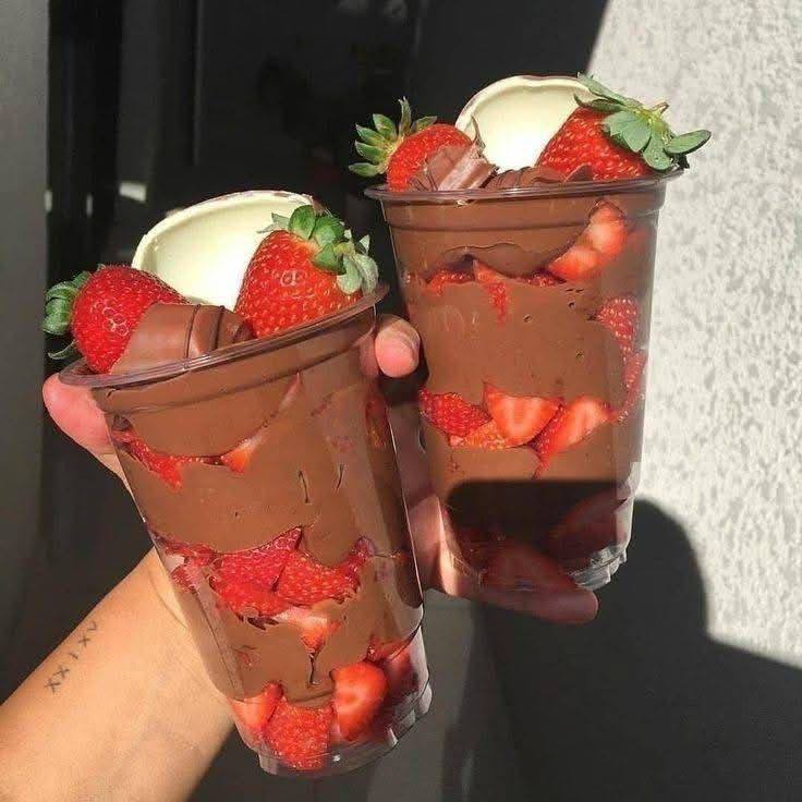 Chocolate strawberry yummyy