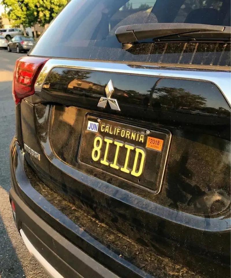 How One Custom License Plate Turned Into an Unexpected Online Moment