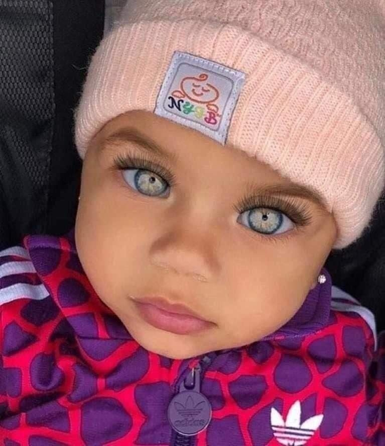 When she was 3 years old, she was named “the most beautiful girl in the world”. Wait till you see what she looks like today, at 17 years old: – Check the comments